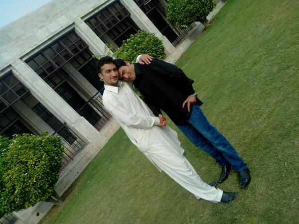ShakeelPakhtun's tweet image. Me &amp;amp; my handsome friend @dryabjj after finishing daily classes. #NiceEnvironment #universitychallenge #Pakistan