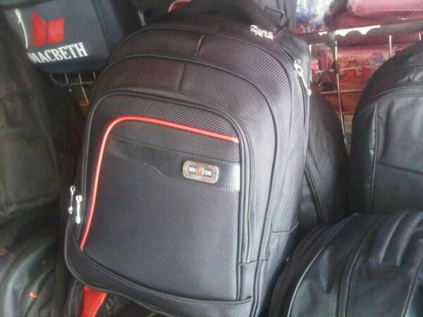 BMAN_SMG's tweet photo. Backpack bisa laptop only 190 K, Grab fast. Jgn sampe kehabisan. @fjb_BTM @BatamDiskon @andaliman_news @FCBIBatam http://t.co/pIFevXA2lg