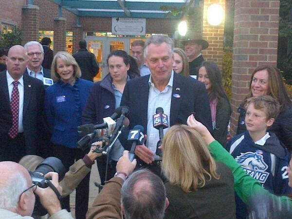 EMcLeodConnect's tweet image. Gubernatorial candidate Terry McAuliffe just after voting this morning at Spring Hill Elementary