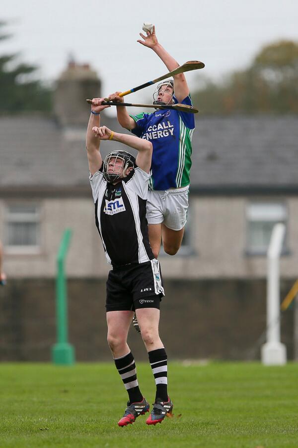 MurroeBoher's tweet photo. Eye on the ball!
Action shot from last Sundays County Minor A Semi Final http://t.co/NxIXfEpKaE
