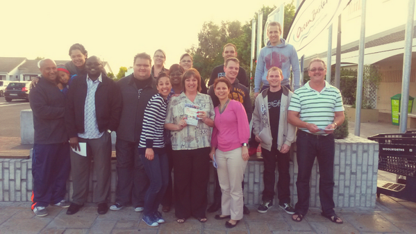 Awsome prayer walk. ZoneB full of ♡ love. Showing we care. <a href="/Marilevaneeden/">marile van eeden</a> <a href="/HansJurieMuller/">Hans Jurie Muller</a> <a href="/tyronvt/">Tyron van Tonder</a> <a href="/MariusCHattingh/">Marius_Hattingh</a>