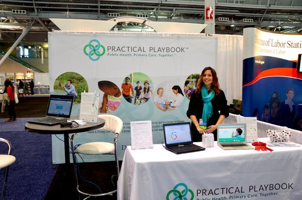Duke_FamMed's tweet photo. We won second place for best non-profit booth at #aamc13: http://t.co/1VvzWenweX