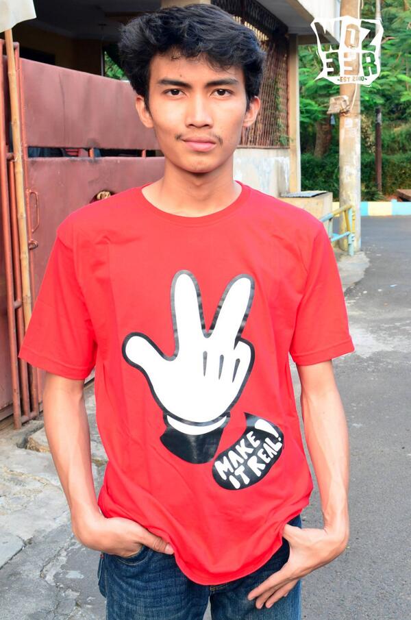 MICKEY HAND #TSHIRT | 95.000 | Order: 0888.0991.2652 / BBM 31630994 | #makeitreal