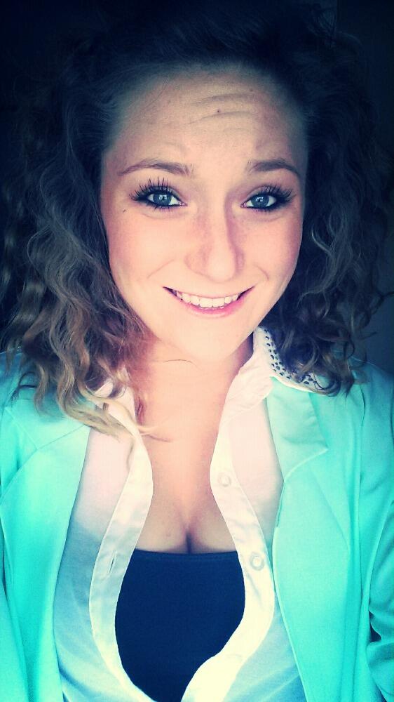AshleyEconomos tweet picture