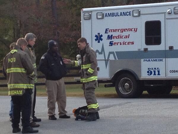 Annette_WMAZ's tweet photo. Peaceful ending to stolen vehicle incident @13wmaznews http://t.co/FvDFx1TB0f