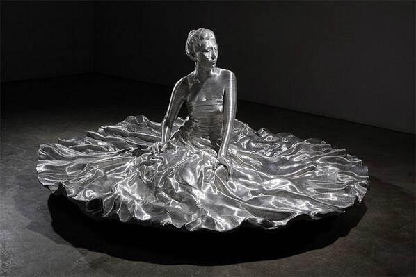 S16Creative's tweet photo. Korean artist Seung Mo Park. Wow! http://t.co/5OWtybMj2p
