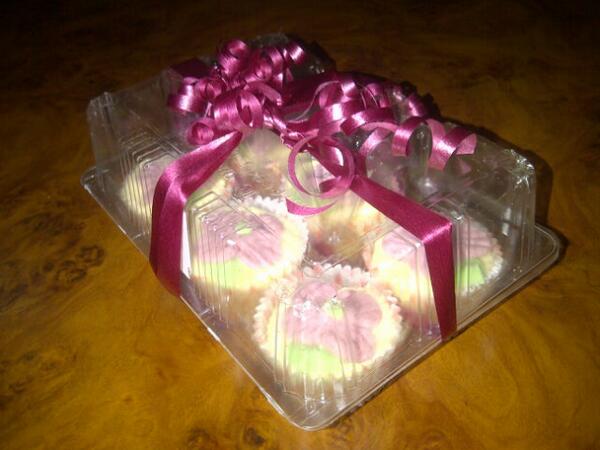 coco_chic_ms's tweet photo. Happy birthday nuuuur!! http://t.co/N5LQno6VTX