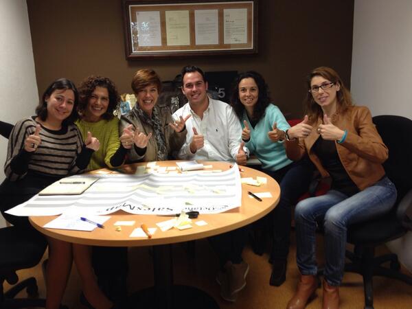 SandraSicorreia's tweet image. My great sales team😄for 1st time we worked in #ANB13 knowledge for sales #ivlp #Acelerator Together we work better😄