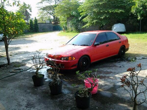 Numpang info forsale mobil anggota honda genio 1995 matic :D