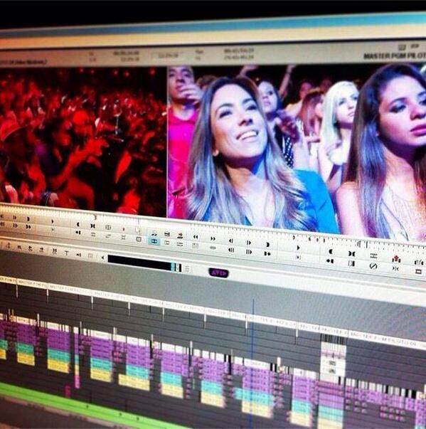 Abravanel_78's tweet image. patriciaabravanel
via instaram
Novidades saindo do &quot;forno&quot;!! 🔜🔜🔜🎥📡#pravc#sbt #compartilhe #comalegria