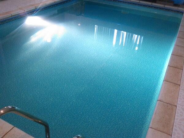 AquavalePools's tweet photo. Stunning new liner supplied by @plasticapools and installed by Aquavale Swimming Pools http://t.co/2vayX0Ggje