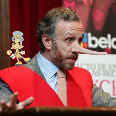 eduduenas's tweet photo. @videsr culero sos mas pajero que Tony Saca y pinocho!  Jajajaja Cc@KerimCh23 http://t.co/GCn3nQMxH7