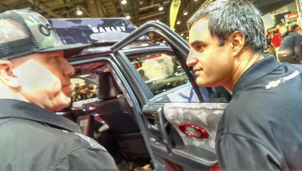 OakleyRacing's tweet photo. Live from #SEMA our #IndyCar star @jpmontoya scopes out our #OakleyDreamBuild http://t.co/wPtvMpykIO