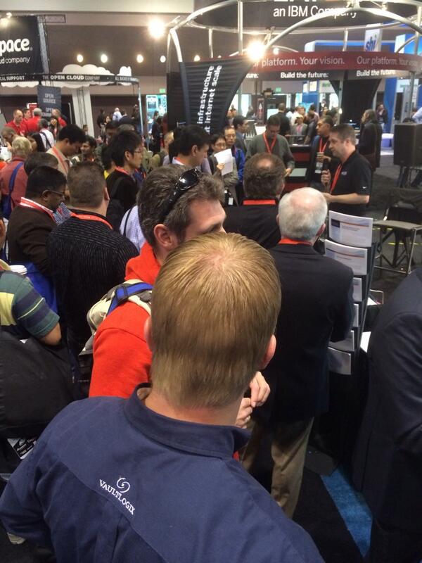 CloudExpo's tweet photo. [now] Day 2 #CloudExpo floor opens. @PlexxiInc booth presentation http://t.co/ek02XXvEXb