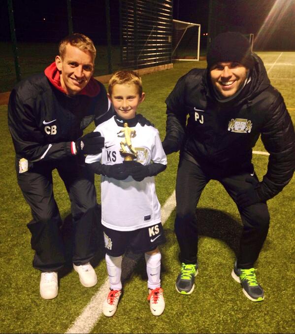 Vision_FA's tweet photo. Well done Kai Smith on your player of the month award well deserved. Thanks to Carl Baker for presenting the award http://t.co/WtzONGymza