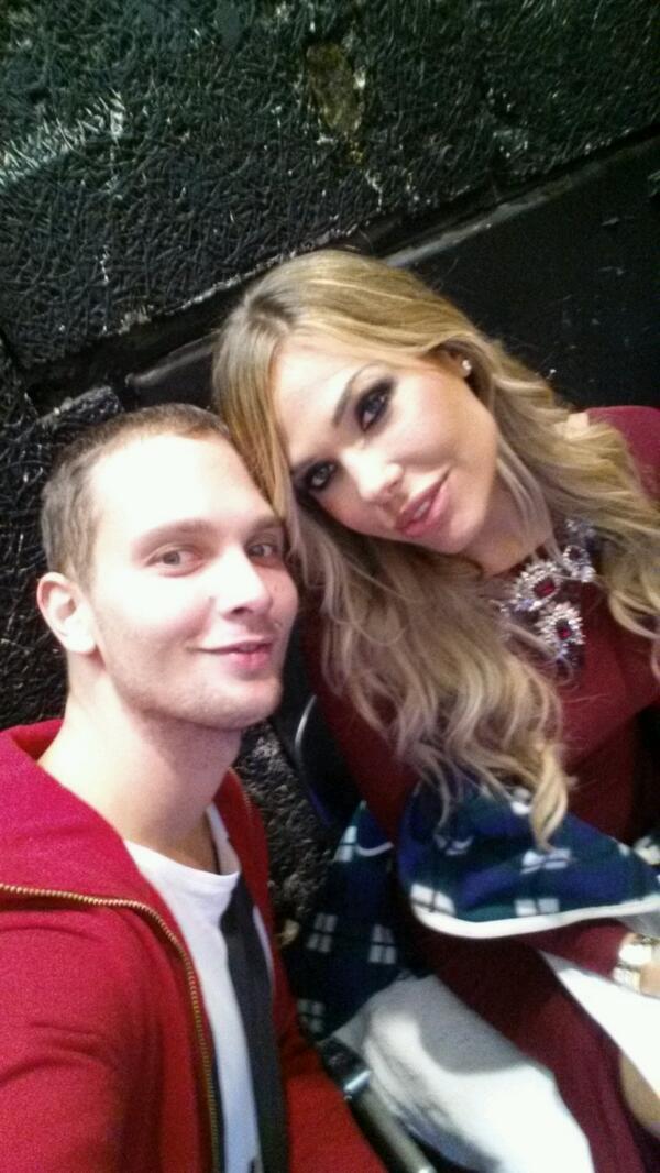 germanotto87's tweet photo. @IlaryBlasiOF tranquille ragazze la vostra pagina non rischia..#ilary http://t.co/sU1v5qHq9h
