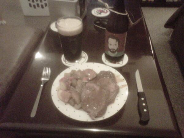 Twitlikeyou's tweet photo. @beausallnatural the @tomgreen beer goes great with roast beef potatoes and veggies with gravy too! #beer #LCBO http://t.co/ZmypjsS44e