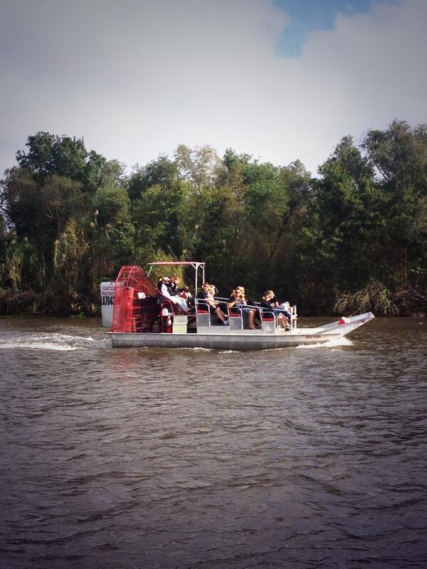 STATravelGlobal's tweet photo. Today's all about alligator spotting in the swamps nr New Orleans. Thanks Airboat Adventures! #UncoverDiscoverUSA http://t.co/ddQh99Tlgk