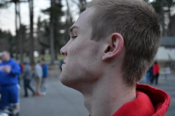 ThsComplimentss's tweet image. &quot;@croninman jaw-line appreciation tweet.&quot; #ITSSOANGULAR
