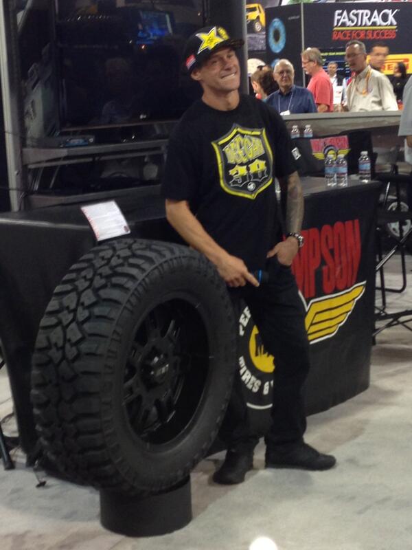 SEMASHOW tweet picture
