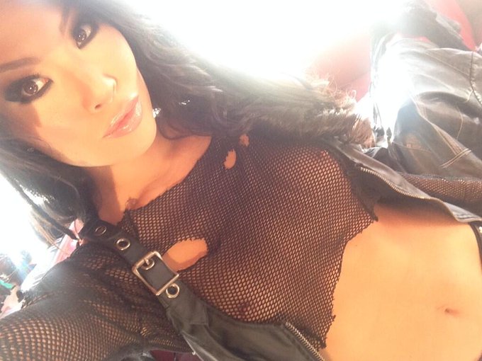 Hi from final day of #AsaGetsWicked by @wickedarmstrong ... I'm about to fuck @thejessicadrake : ) http://t
