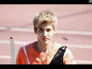 BellaXiu's tweet photo. Happy Birthday Kris Gege!!!^^ http://t.co/6TKrX3RLhW