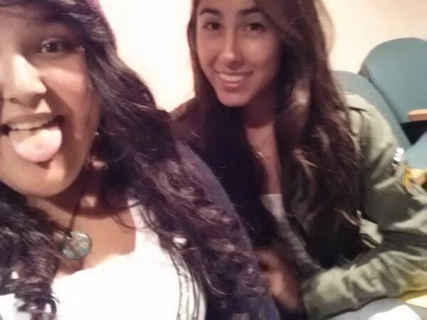 personnnatalie's tweet image. &quot;@ItsViriBieber: #quotethiswithapictureofus 💛💛&quot; Also have this one! #TooCuteToFunction