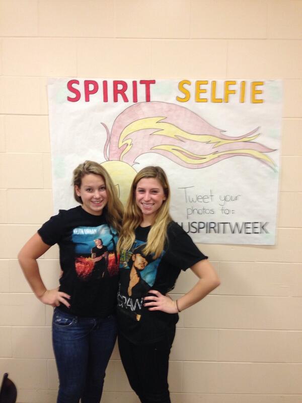 kenz_dull's tweet image. #AUSpiritWeek @choco_E_claire_