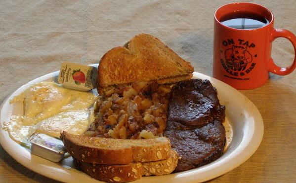 OnTapBarGrille's tweet photo. A full breakfast menu is served everyday from 8am-2pm. Weekday specials starting at $2.99 are available from 8am-11am http://t.co/6HYwF2Uk2p