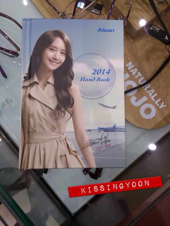 [OTHER][21-07-2012]Hình ảnh mới từ thương hiệu kính áp tròng "Ciba Vision" của YoonA - Page 3 BYY7KWtCIAEeaWh