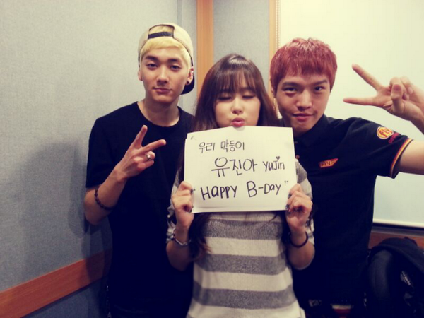 BPPOP_5's tweet photo. ★비피팝제인★ 우리 막둥아~ 생일축하해!! 고고패밀리가 HAPPY BIRTHDAY TO THE CUTEST MAKNAE YUJIN! LOVE U LOTS CHICKEN! Love, MA Family xx http://t.co/J1BGRPLQHf