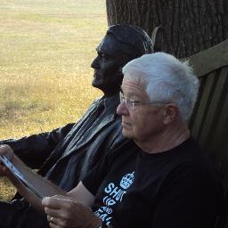 Hello world! #newprofilepic
Chris Rogers is now active on twitter and looks forward to hearing from friends.