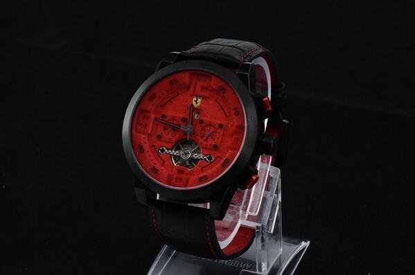 JoseLauda's tweet image. RT @woolmodas Impresionante Reloj #ferrari mas info por MD