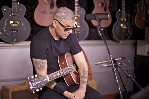 Tim Timebomb on Twitter: "Who has a Tim Armstrong custom @Fender Hellcat  Acoustic? http://t.co/ud9B2SsjAL http://t.co/jEHhUXLQp2" / Twitter