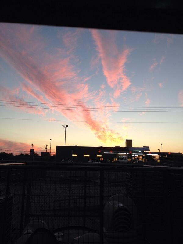 josephbjones's tweet photo. Sometimes workin at at tractor supply has it's moments http://t.co/zfqAj20GoR