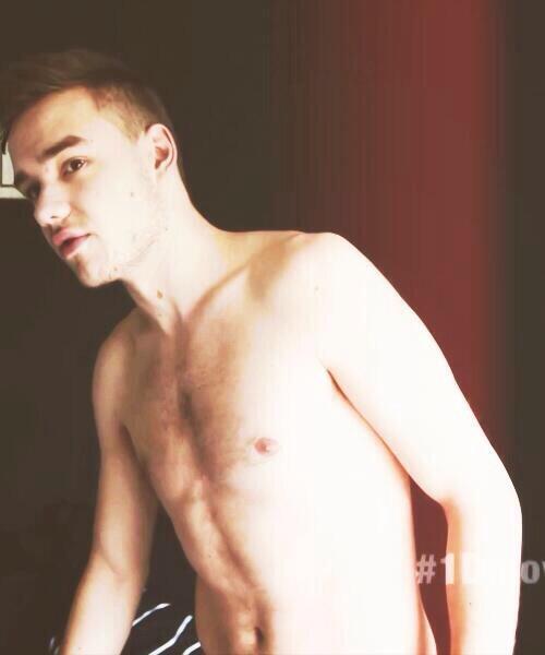sexyliam20 tweet picture