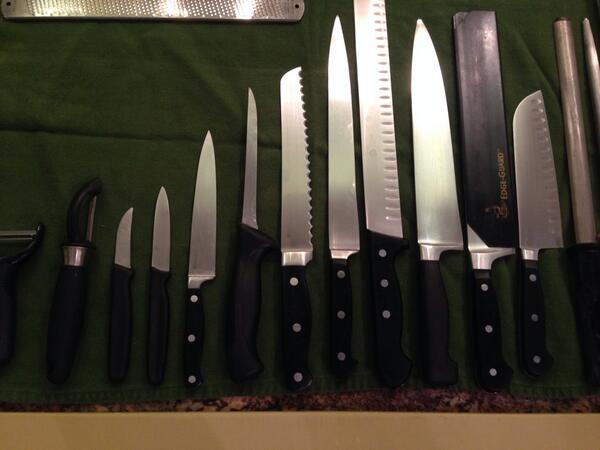 chefsusancholt's tweet photo. Knife Know How happens in 45 minutes at @CulinAerieDC! http://t.co/Pcv3BMbyde