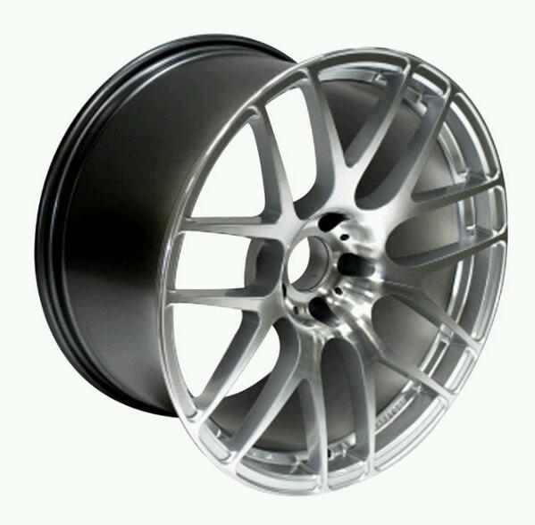 The machined silver Varrstoen ES4 for BMW is ready stock too! Contact Marico at 08978239127 or 21e4059b to buy.