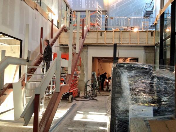 Trap in lichthof geplaatst #rabo #parkstad #heerlen. #bouwprojectmanagement.