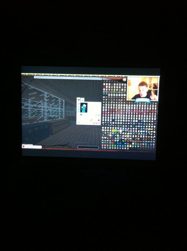 _f0rder_'s tweet image. beause @ProSyndicate knows what hes doing #minecraftproject