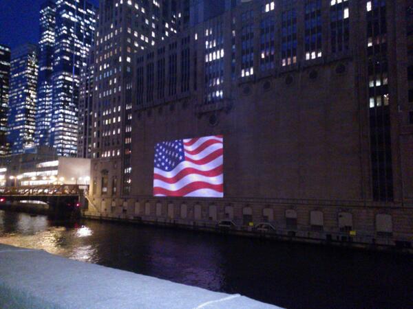 CroftgateIL's tweet photo. #flag #USA   Our beautiful flag shining on the Chicago Opera House http://t.co/a2tmY5DpbM