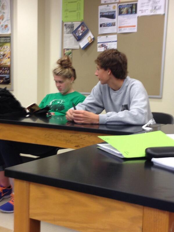 ScumbagSquatch's tweet photo. Flirting ❤️ http://t.co/FowX6XkNHP