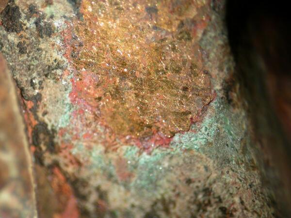 Metals4Evr's tweet photo. Uncovering gilding under copper corrosion on Roman fibula.
#ROMbts http://t.co/gz5Vh2iEgk