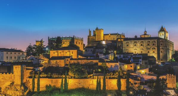_Paisajes_'s tweet photo. Mágica: así es Cáceres http://t.co/r1a6rFfqVw