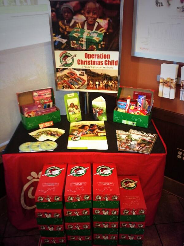 ChickfilA_Azusa's tweet photo. Operation Christmas Child is now at Chick-fil-A! Turn in a gift box and get a free sandwich! 🎁 http://t.co/CSla48VAJH