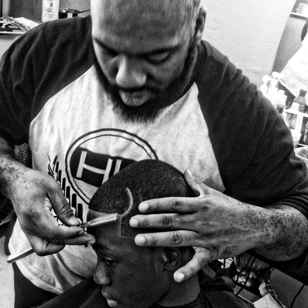 TOOTTHEBARBER's tweet image. #KeepinKidsKlean #classic #hookpart #ttm @LouieVGutta