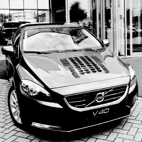 Life After Football: Hé, daar rijdt jouw zonnebril!  lifeafterfootball.eu/artikel/he-daa…