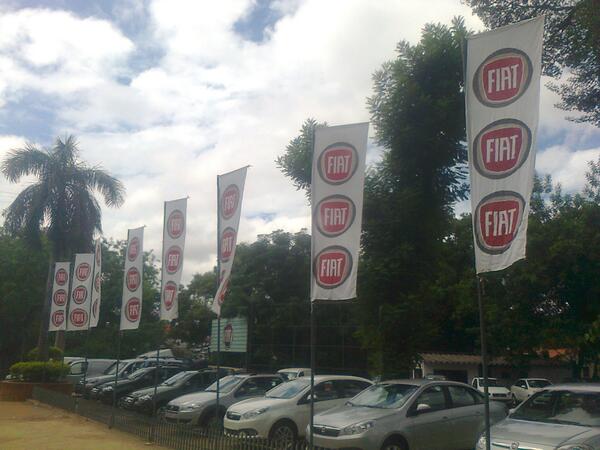 Lobo_Producc's tweet photo. Banderas en tela diolen #loboproducciones http://t.co/VN2piyLvHs