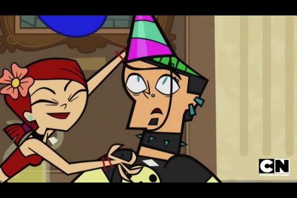TDADuncan__'s tweet photo. ((When Duncan went to prison and you realize Courtney said "Enjoy prison" http://t.co/aemZ2JKXLD