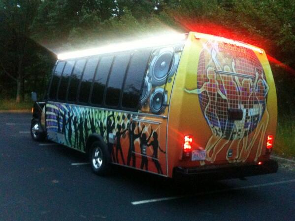 JMD Limousines. tweet media